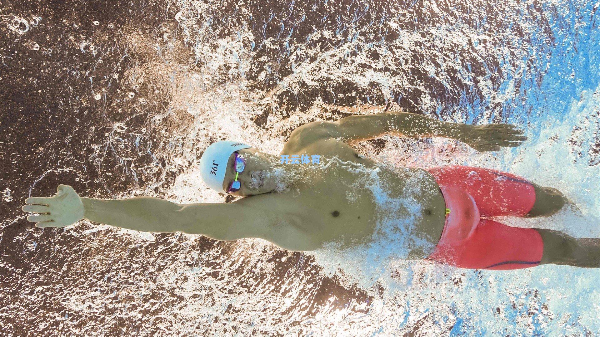 德甲焦点战，霍勒8.7分闪耀全场，弗赖堡客场力克海登海姆