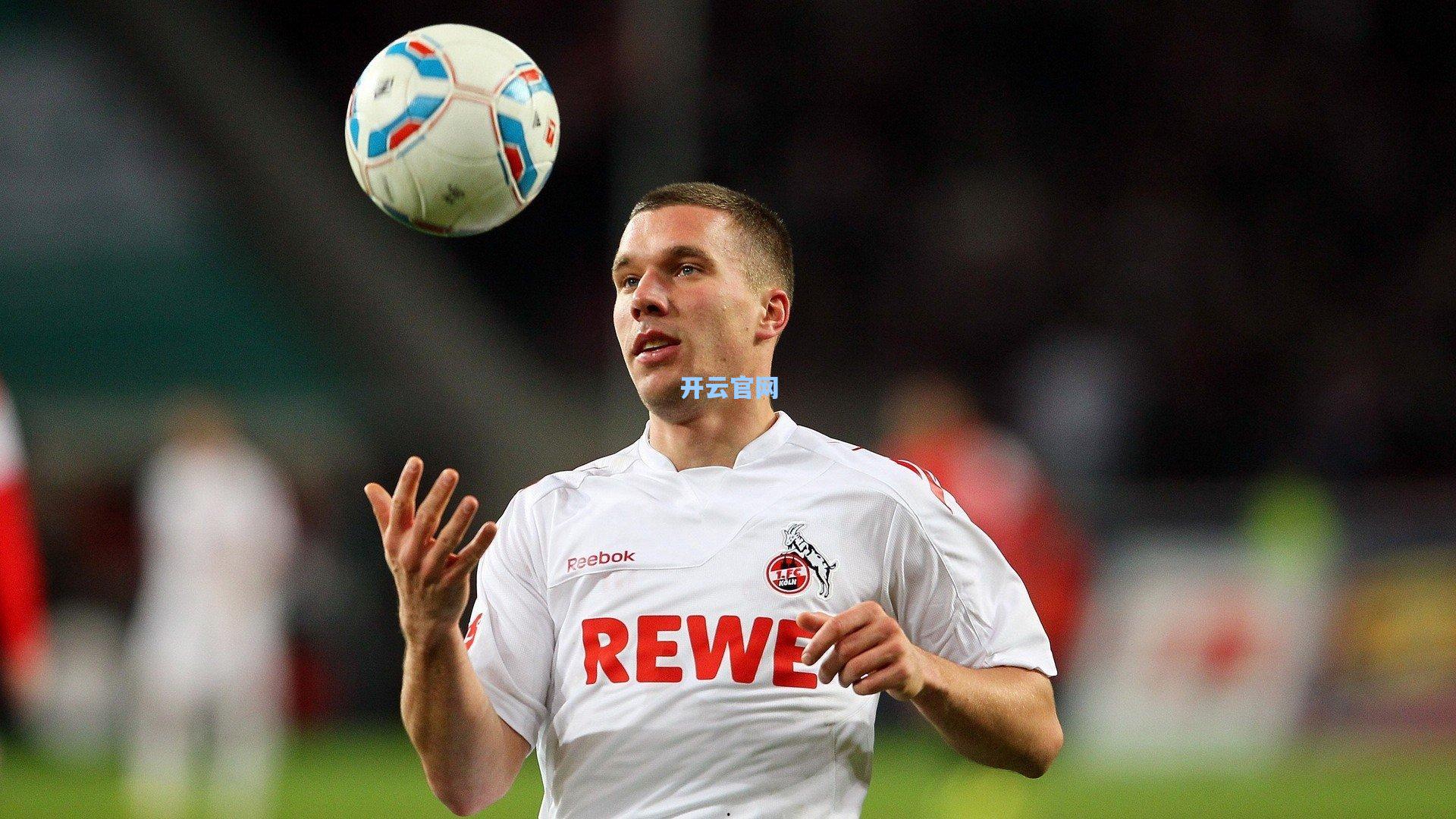 ESPN揭秘，滕哈格曾力主引进德容、麦卡利斯特、巴尔韦德与凯恩，曼联高层质疑计划脱离现实