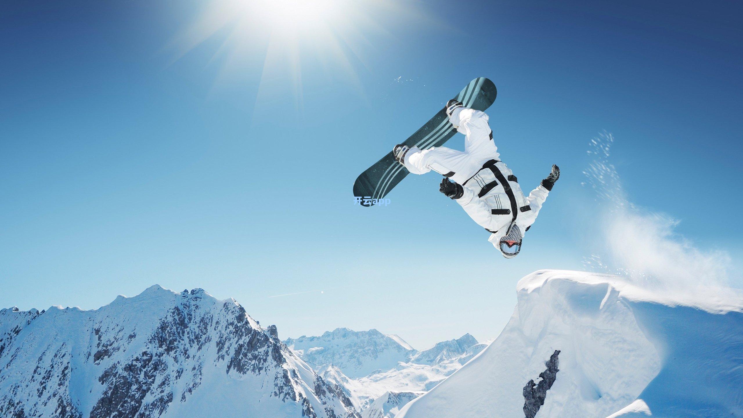 三分禁令下的逆袭者，阿里扎如何险些复刻罗伯森式传奇？