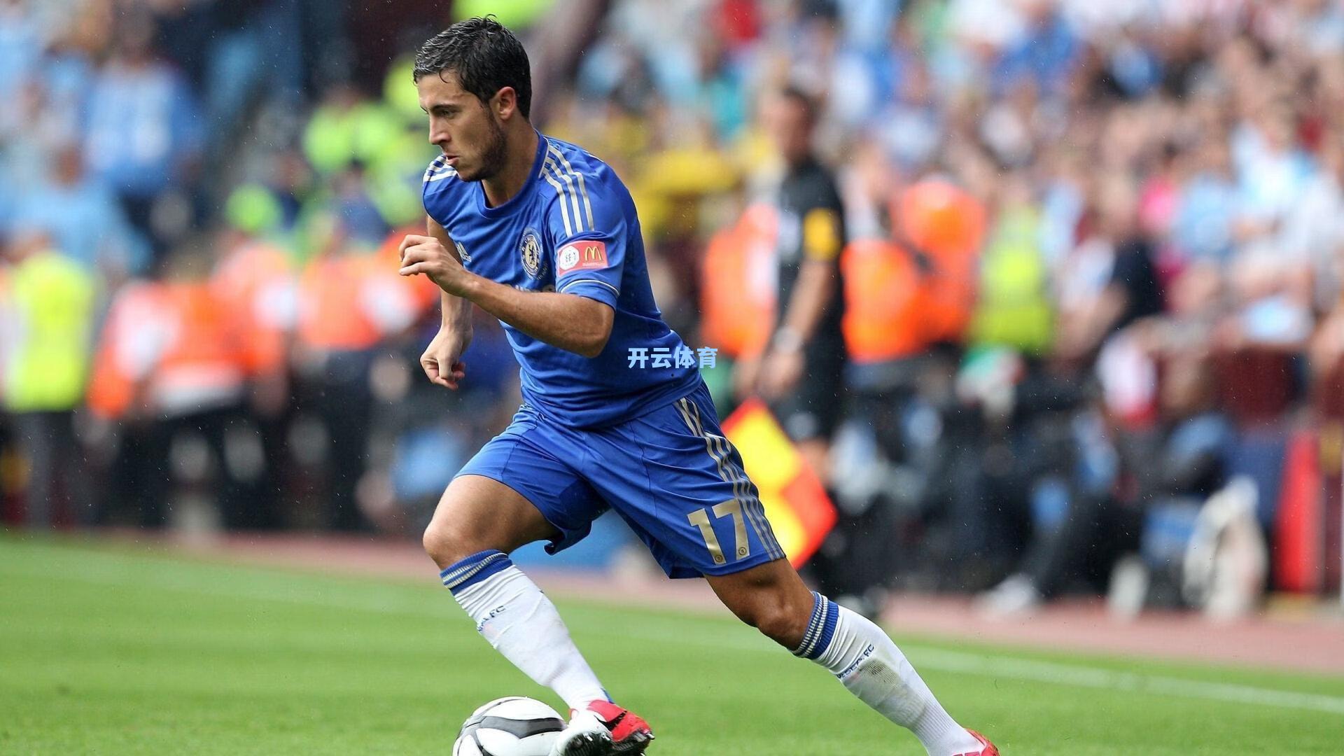 欧联杯3-0横扫格拉茨风暴！28岁日本核心独造三球终结三连败，亚洲之光闪耀欧洲之夜